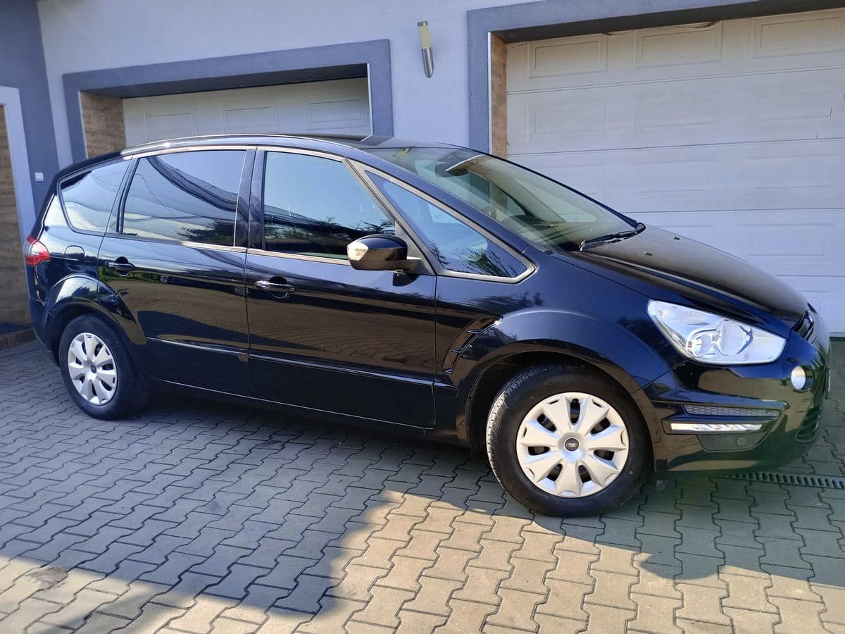 Ford S-Max FL  2.0 TDCi  Titanium   7 Osobowy 
